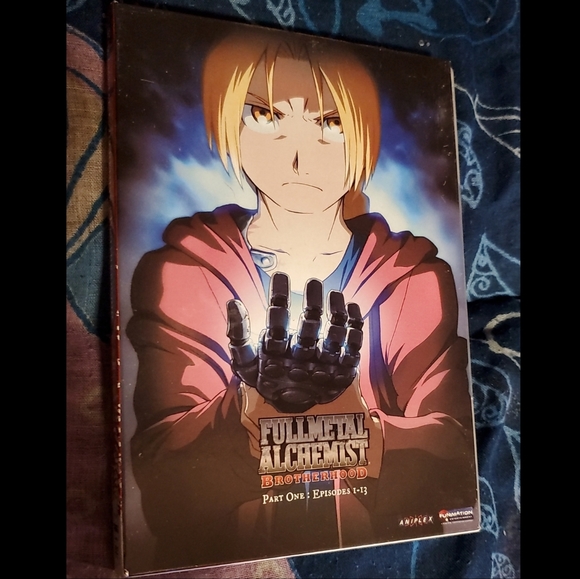 Fullmetal Alchemist : Brotherhood Part one - Picture 1 of 6